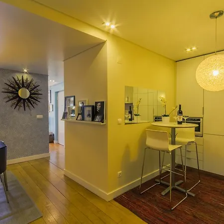 Lisbon4real: Deluxe 1br In Principe Real شقة *